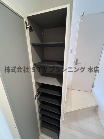 仲介手数料０円！auram千種の収納