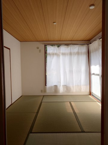 宝塚市中州１丁目　一戸建ての和室