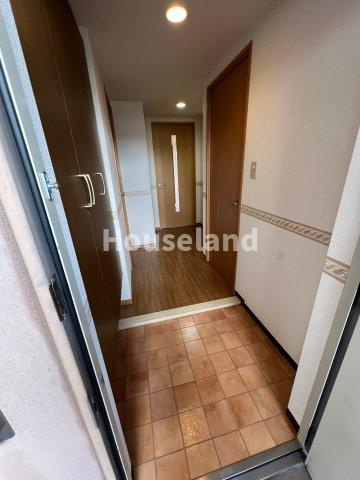 ノイフロイデの玄関