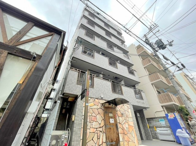 中市マンションの外観