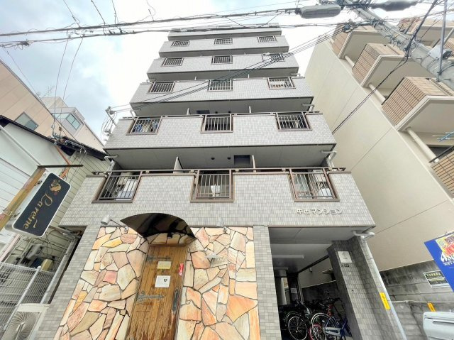 中市マンションの外観