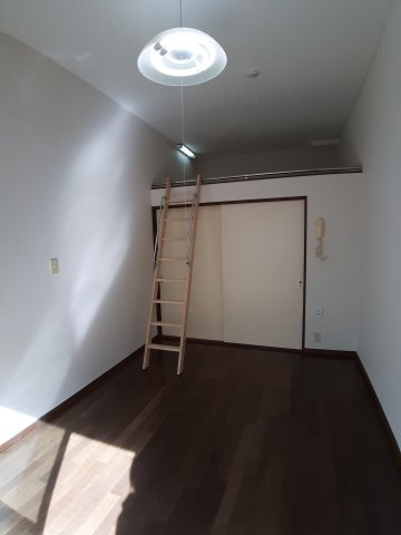 エクレール中町の内装