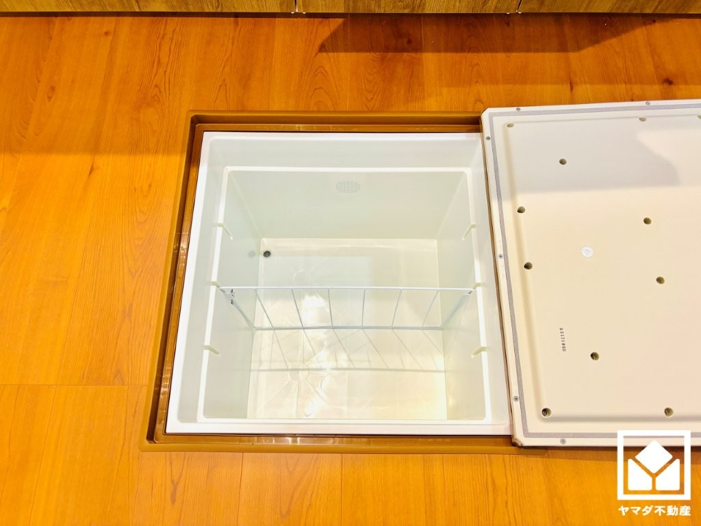 南区久世上久世町　5期1号地の収納