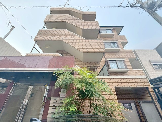 MIRUS　aikawaの外観