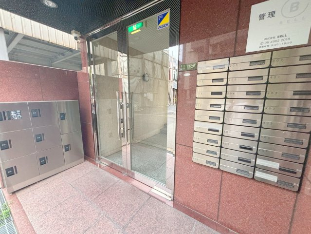 MIRUS　aikawaのエントランス