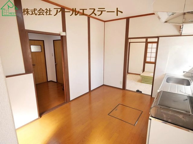 加古川市野口町野口　　中古戸建の洋室
