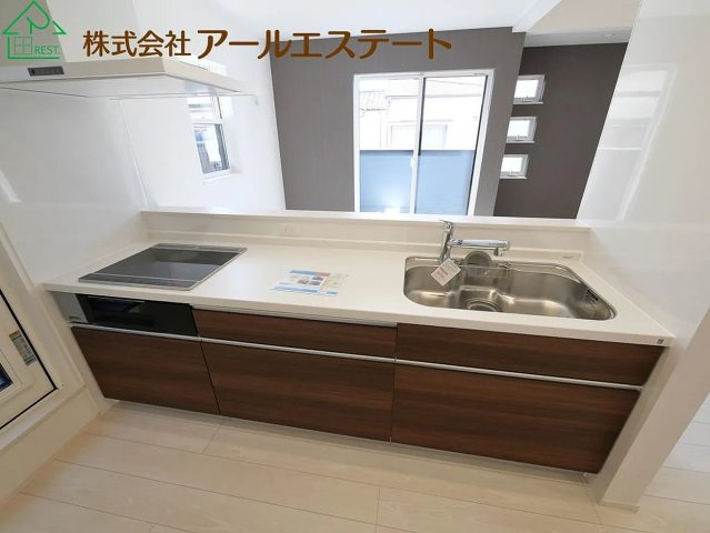 小野市王子町　中古戸建のキッチン