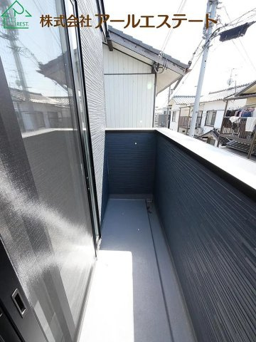 小野市王子町　中古戸建のバルコニー