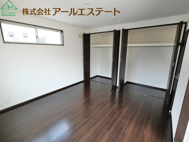 高砂市北浜町牛谷　　JR「曽根駅」徒歩17分の収納