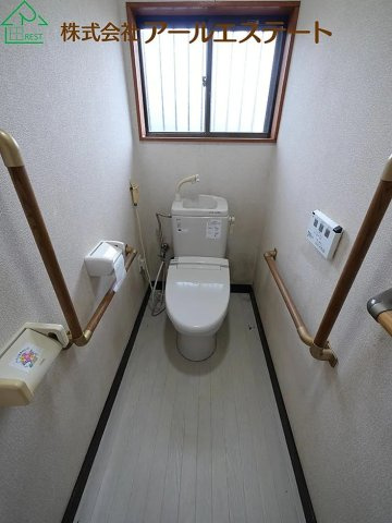 加古川市志方町西中　　中古戸建のトイレ