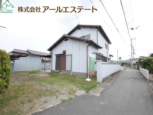 加古川市志方町西中　　中古戸建の外観