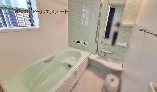 高砂市金ケ田町　　JR「曽根駅」徒歩9分の浴室