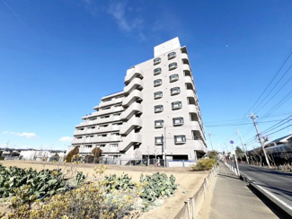 【外観】 | 周辺は閑静な住宅街で静かな生活が送れそう。