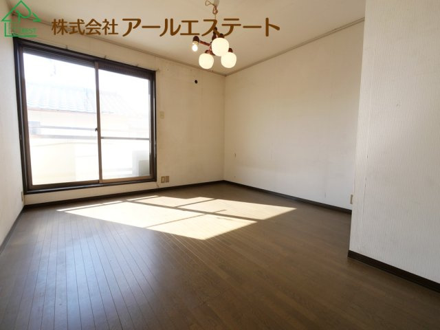 高砂市米田町米田　　JR「宝殿駅」徒歩18分の寝室