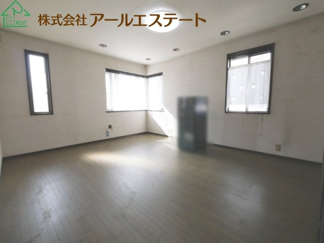 高砂市米田町米田　　JR「宝殿駅」徒歩18分の洋室