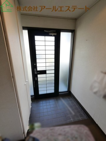 高砂市米田町米田　　JR「宝殿駅」徒歩18分の玄関