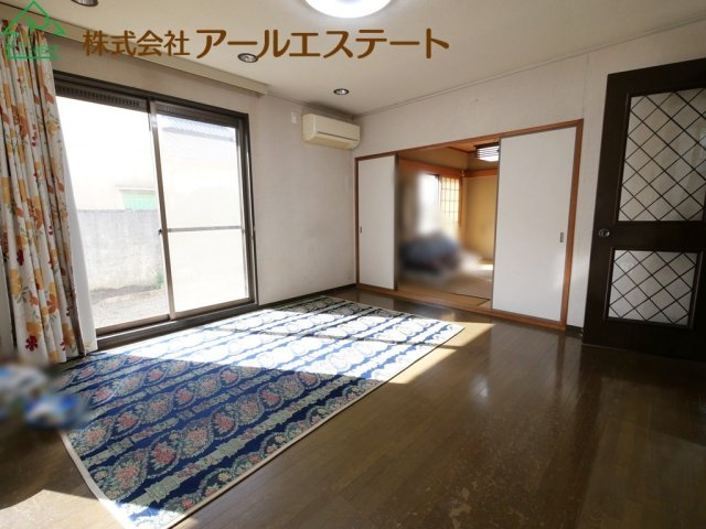 高砂市米田町米田　　JR「宝殿駅」徒歩18分の居間・リビング