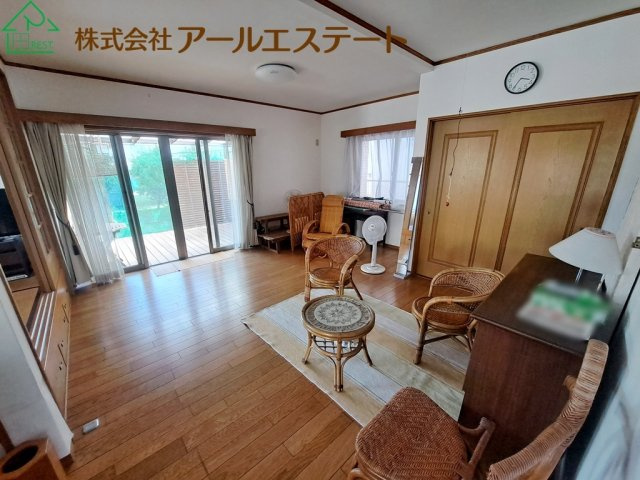 高砂市今市2丁目　　山陽電鉄「伊保駅」徒歩11分の居間・リビング