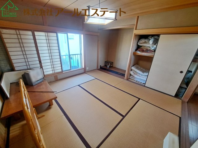 高砂市今市2丁目　　山陽電鉄「伊保駅」徒歩11分の和室