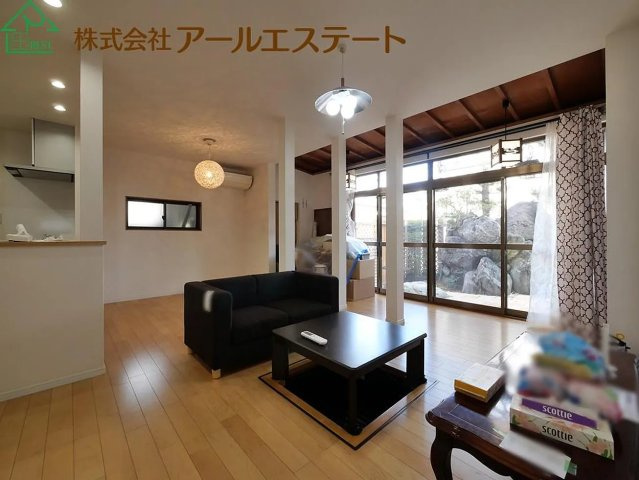 加古川市平岡町新在家　JR「東加古川駅」徒歩17分の居間・リビング