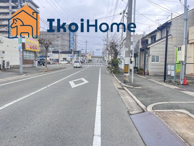 明石市田町2丁目　中古のエントランス|～ご見学に関して～平日や夜間でもご案内可能。決まったお時間で身動きが取れない方も臨機応変に対応します