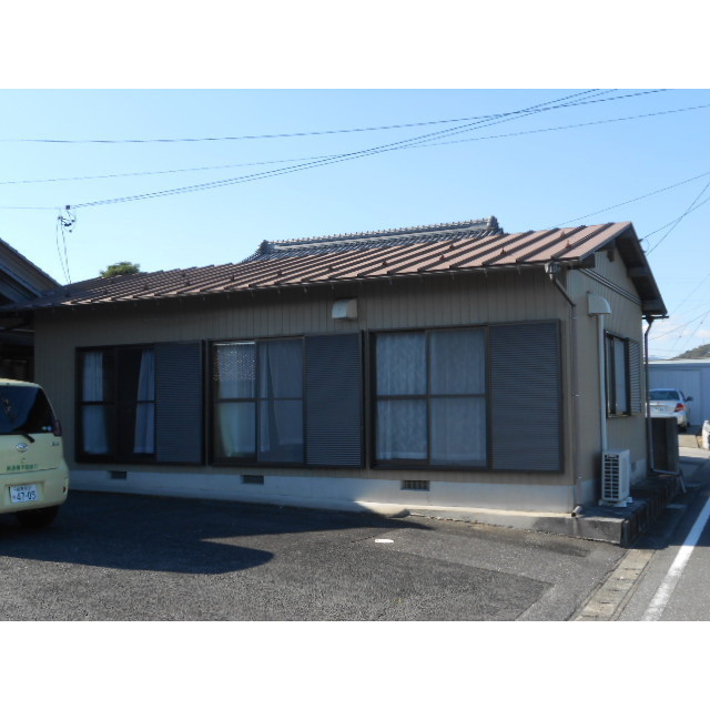 揖斐郡揖斐川町福島の工場の外観