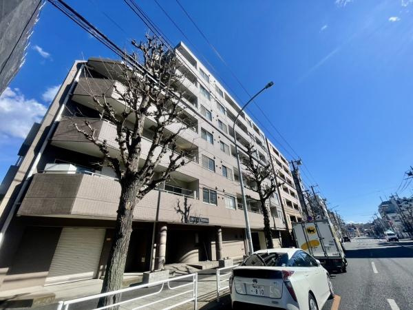 横浜市中区本牧町１丁目の中古マンションの外観|陽当りの良さが伝わります！
是非、現地にてご確認下さい。