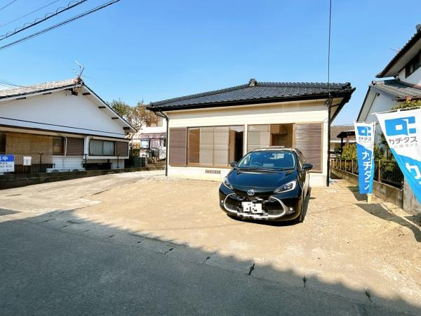宮崎市東大宮　中古戸建の駐車場