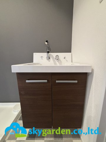 ヴァンハウス湘南平塚の洗面所