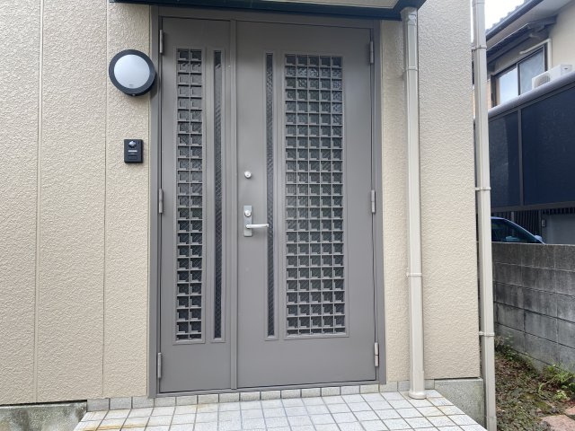 中古戸建の玄関