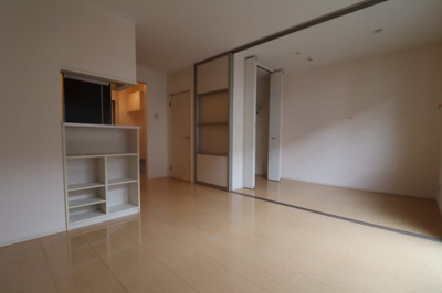 【洋室】 | クラインガルテンB棟