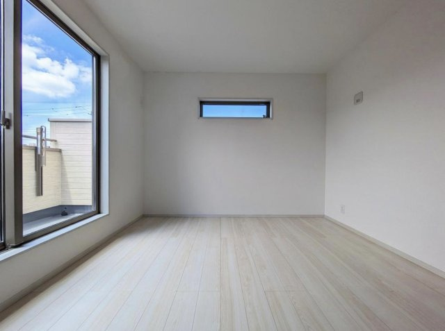 平塚市四之宮3丁目　新築戸建　全7区画4号棟の洋室