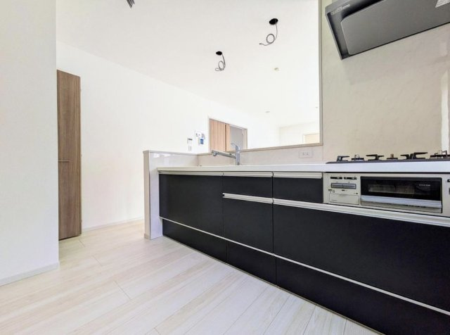 平塚市四之宮3丁目　新築戸建　4号棟のキッチン