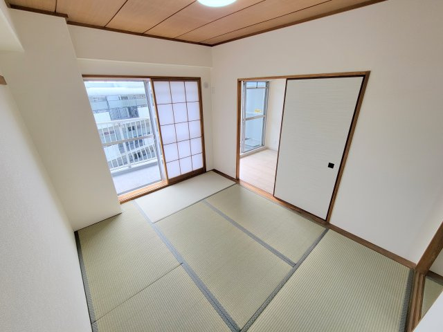 学園前ガーデンハイツの和室