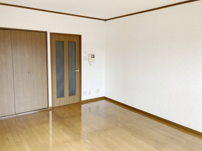 【居間・リビング】 | カームテラス御幸B