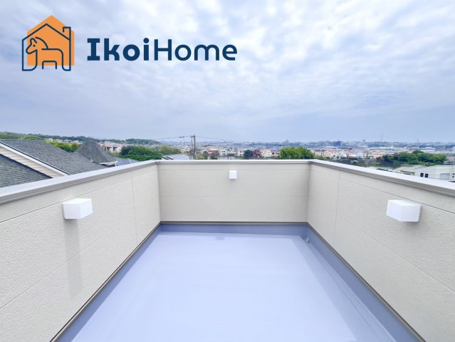 玉津町高津橋　新築戸建のバルコニー|●年中無休・当日予約可●2階南東向きバルコニー＋屋上にルーフバルコニーも完備！