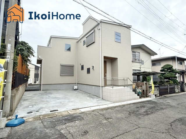 玉津町高津橋　新築戸建の前面道路含む現地写真|～ご見学に関して～平日や夜間でもご案内可能。決まったお時間で身動きが取れない方も臨機応変に対応します