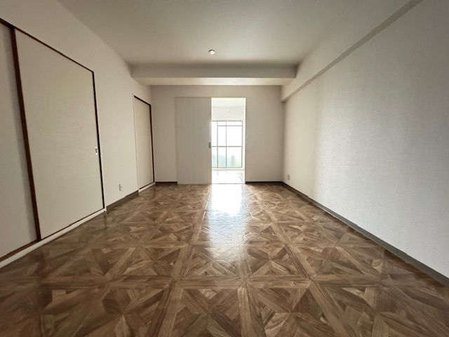 千代田司マンションの居間・リビング