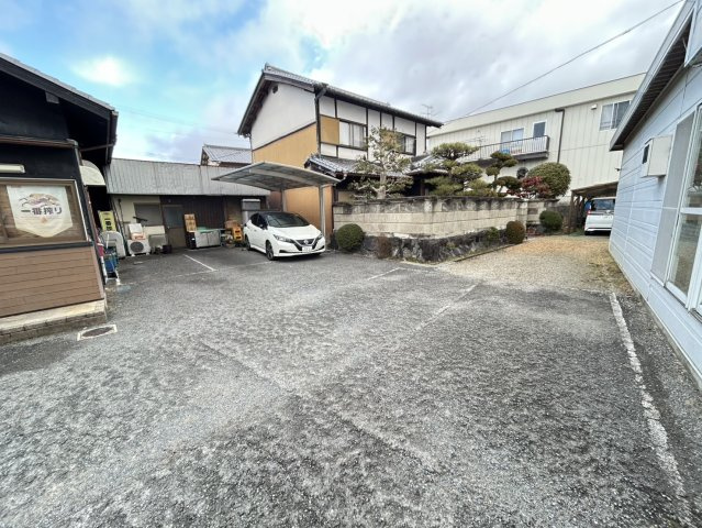 奥村倉庫の周辺