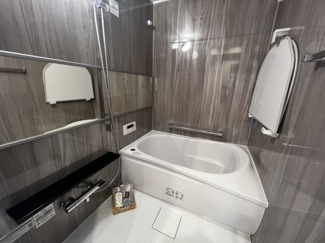 【浴室】アーベイン朝霞エルディア 