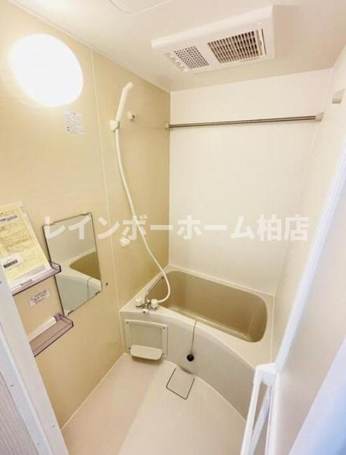 オートロック♪省エネ性能ラベル♪の浴室|きれいなお風呂です