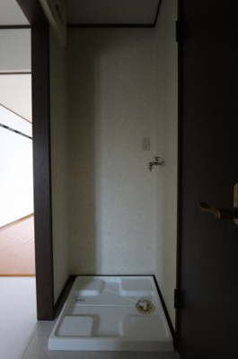 【洗面所】 | グランデュールパビヨンB | 室内洗濯機置場