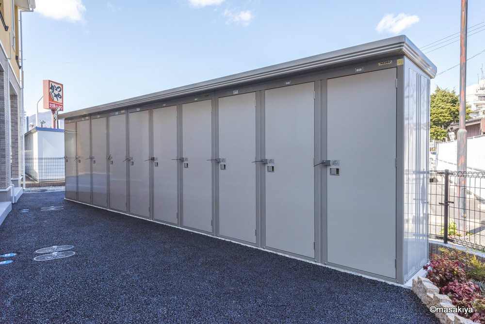 ラ　ペジーブルの外観|物置