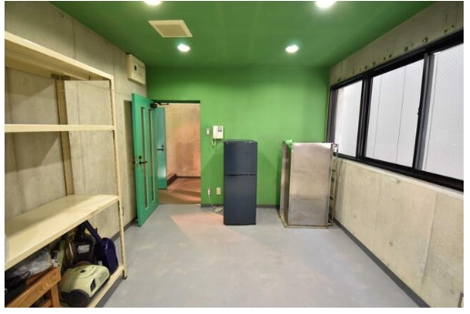 今出川大宮テナントビルの内装