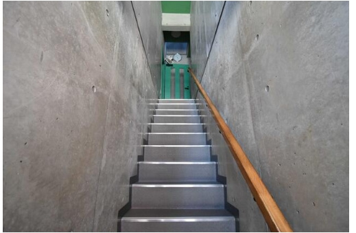 今出川大宮テナントビルの内装