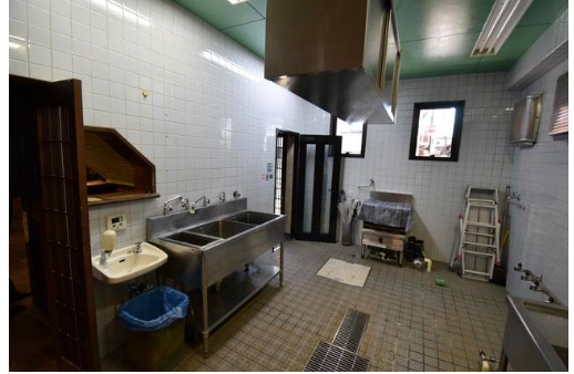 今出川大宮テナントビルの内装