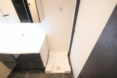 【設備】 | S-RESIDENCE福島diverse | 洗濯機置き場です