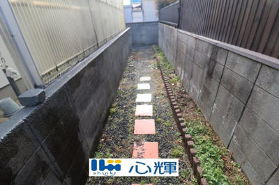 【外観】 | 北琴芝1丁目・平屋（20坪） | 進入路の道幅約1.5ｍです。