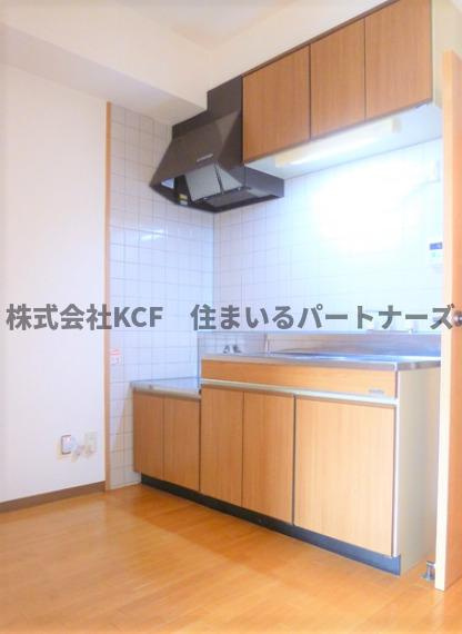 ガーデンハイツ朝妻のキッチン|きれいなキッチンです