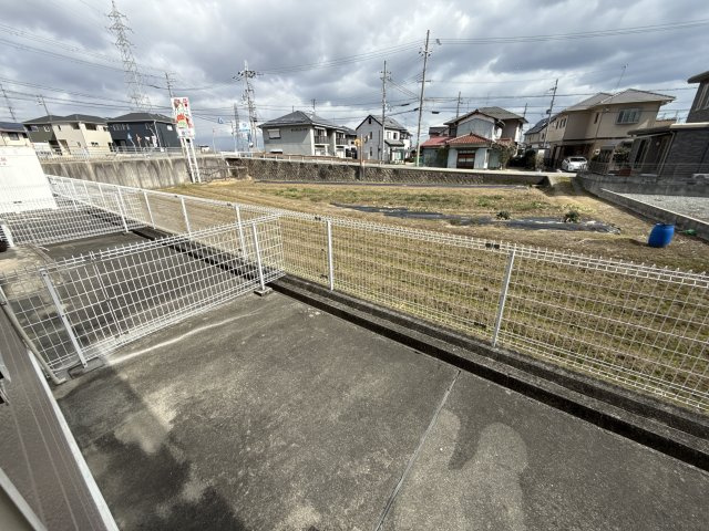 ピュアメゾンの駐車場